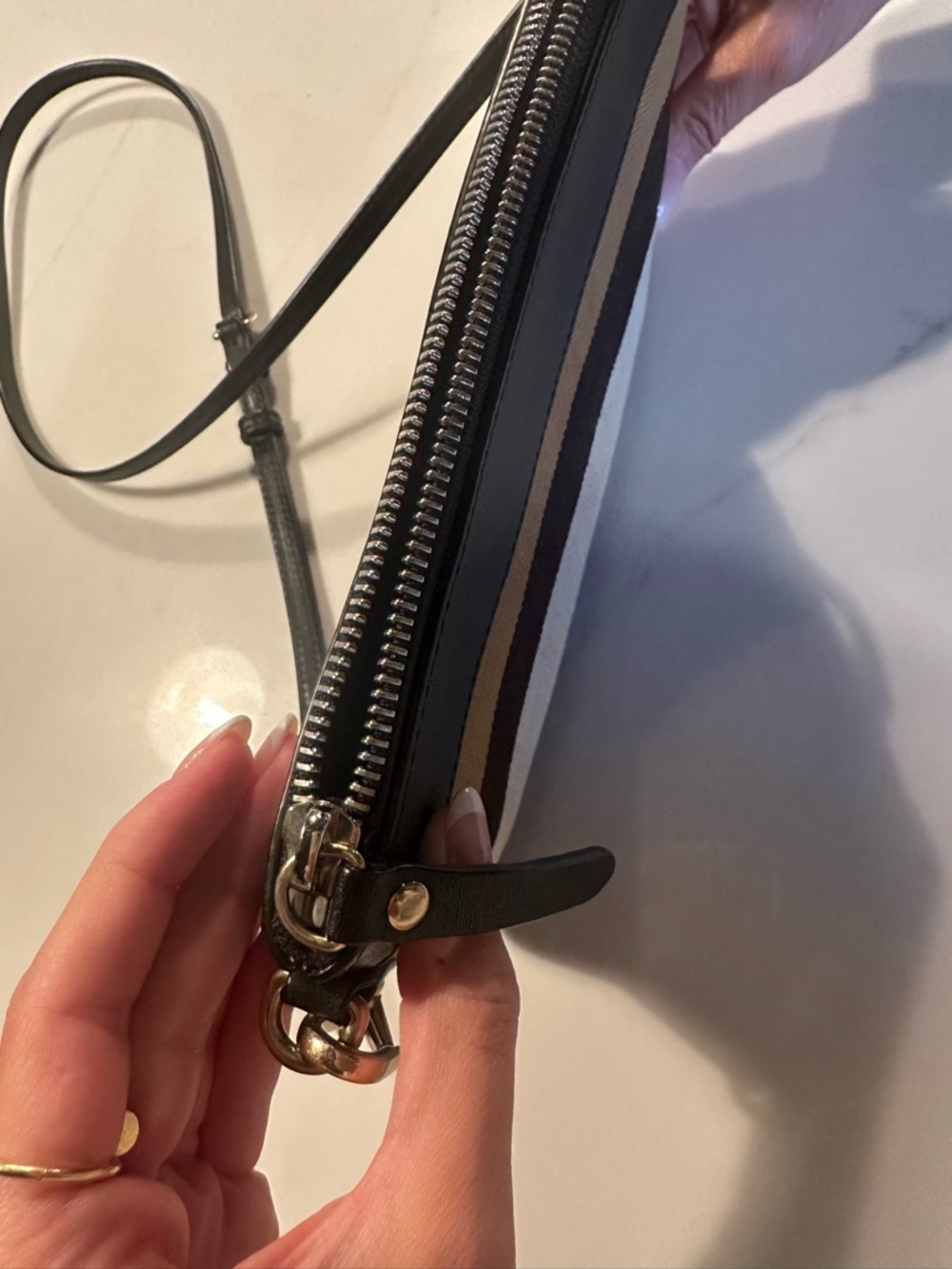 Burberry Canvas Check Peyton Crossbody - Picture 5 of 7